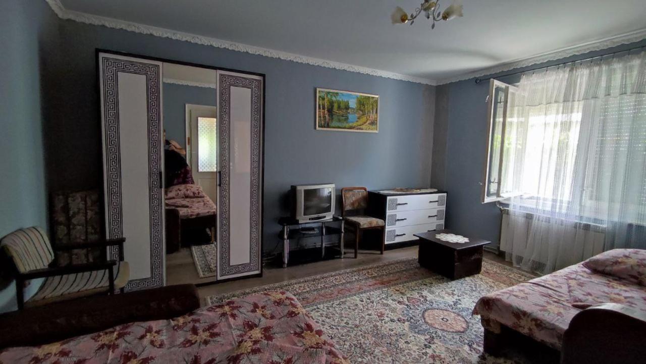 Садиба Анна - Термальні Води Косино Zapson Exterior foto
